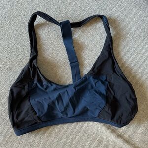 Lululemon race back sports bra